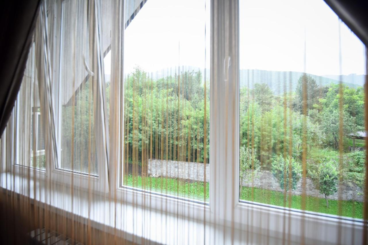 Laguna Hotel Vanadzor Eksteriør bilde
