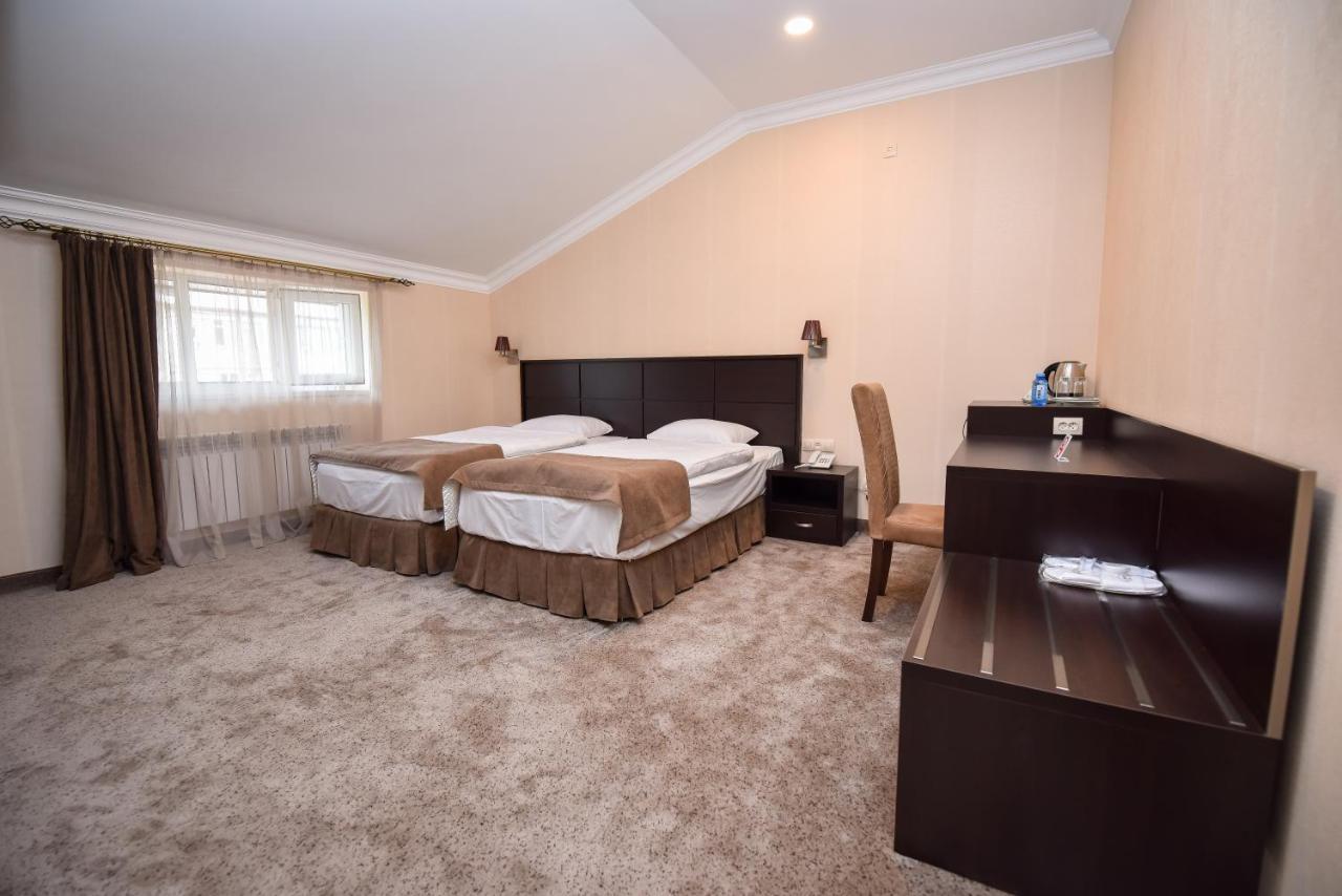 Laguna Hotel Vanadzor Eksteriør bilde